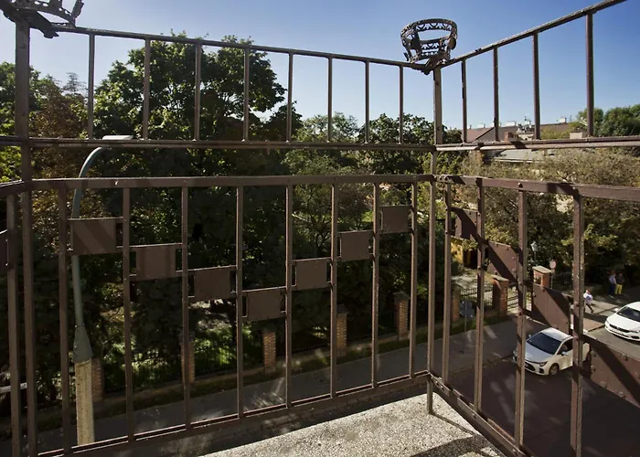 Large Next To Main Station - 85 M2